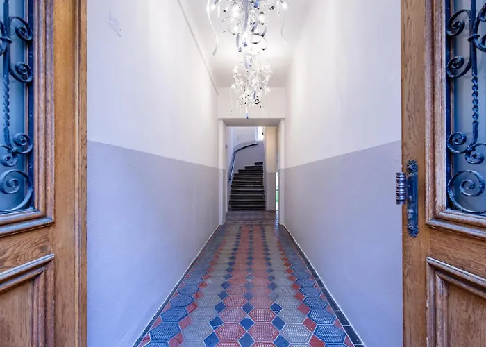 Luxury Homes 3*