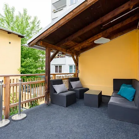 Luxury Homes Aparthotel